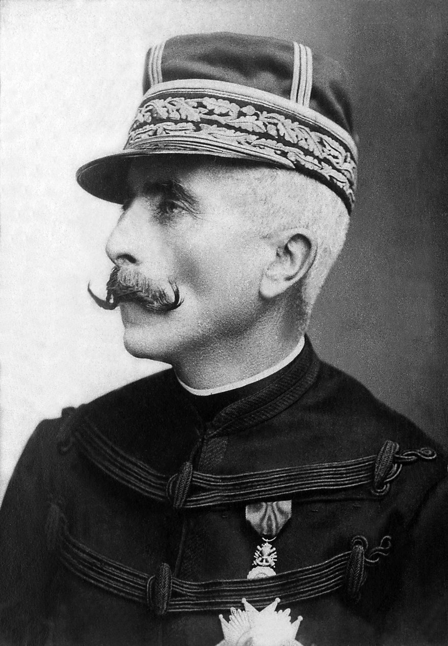 Portræt af markisen Gaston Alexandre Auguste de Galliffet (1830-1909), general for den franske armé. af Unknown photographer