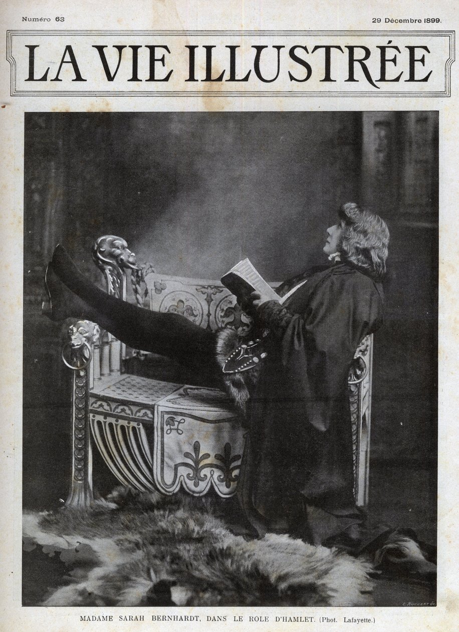 Sarah Bernhardt (1844-1923) i rollen som Hamlet af Shakespeare - cover af The Illustered Life of 1899 af Unknown photographer