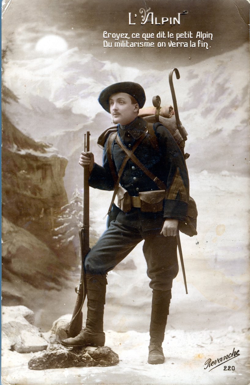 Postkort fra første verdenskrig, alpejæger. "Tro på, hvad den lille alpejæger siger, militarismen vil se enden." (foto) af Unknown photographer
