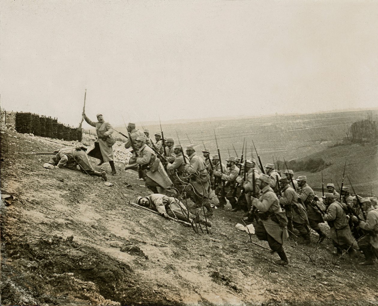 Krigen 14-18 (1914-1918) - Propaganda - Fotografisk stereoskopisk glasplade LSU (L.S.U. La Stereoscopie Universelle) redigeret i 1914: fjernelse af den store udløber af Notre-Dame de Lorette (Ablain-Saint-Nazaire kommune - Ablain Saint Nazaire, Pas-de-Cala af Unknown photographer
