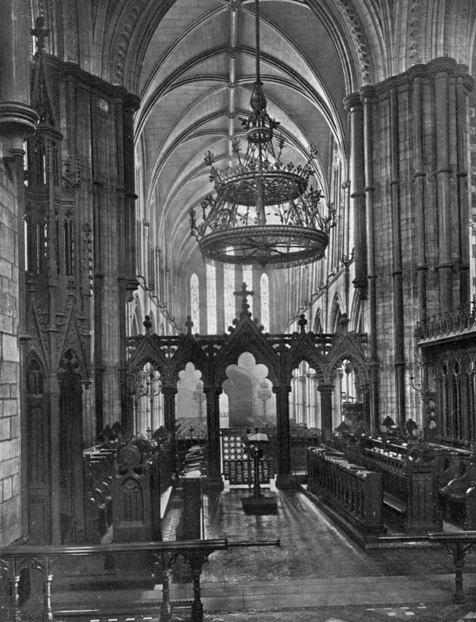 Interiør af Christ Church Cathedral, Dublin, Irland, 1924-1926. af Valentine and Sons Ltd