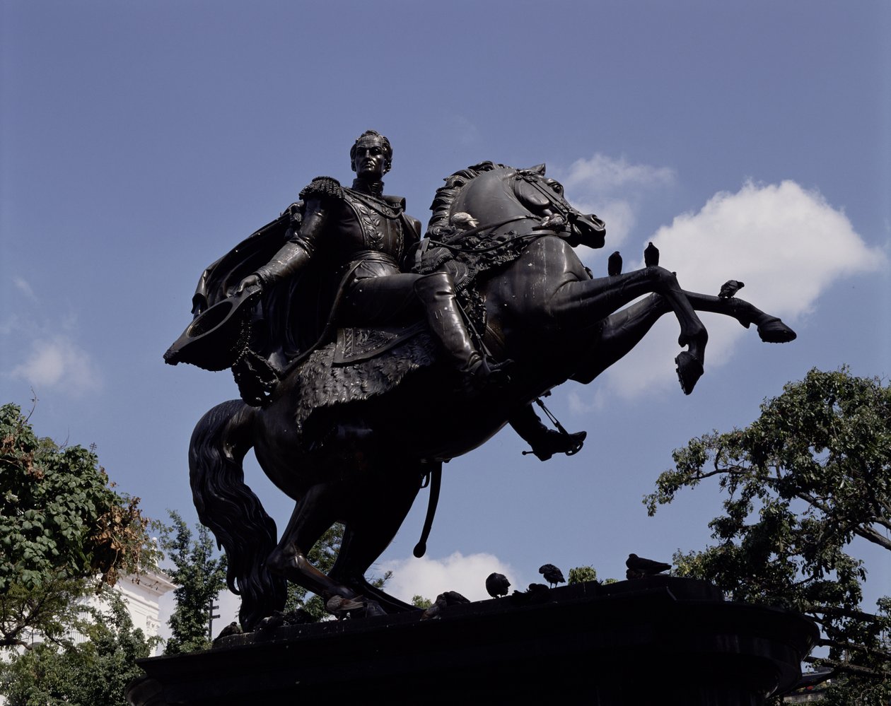Monument for Simon Bolivar på Plaza Bolivar (bronze) af Venezuelan School
