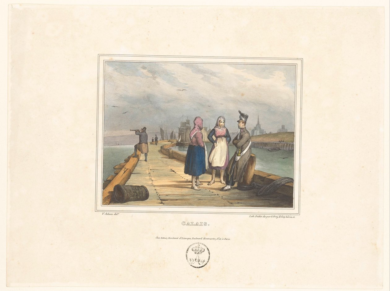 To piger og en soldat på landingspladsen i Calais Calais (titel på objekt) Kostumer for indbyggerne i havnebyer (serietitel) Costumes de marines, designs dans les ports (serietitel) af Victor Adam