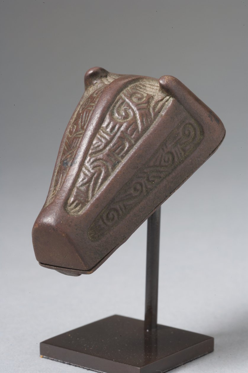 Broche i form af et bjørnehoved (bronze) af Viking