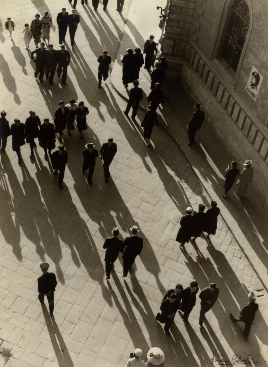 Luftfoto af en overfyldt gade, ca. 1938 (s/h-foto) af Vincenzo Balocchi