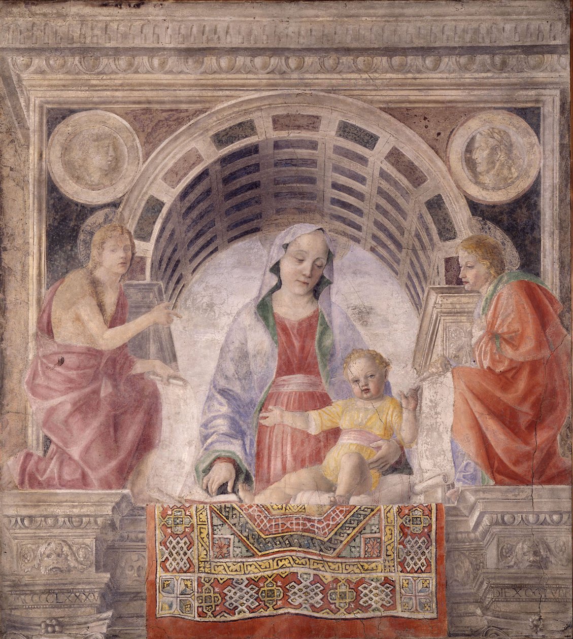 Madonna og barn med de hellige Johannes Døberen og Johannes Evangelisten, 1485 af Vincenzo Foppa