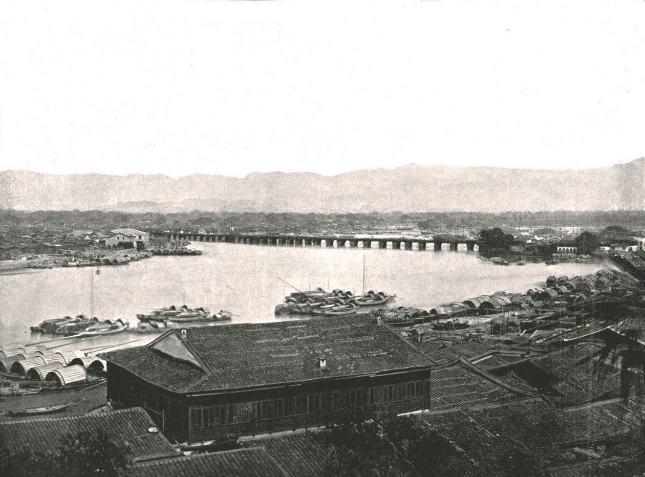 The River Min and the Great Bridge, Foochow, Kina, 1895. af W and S Ltd