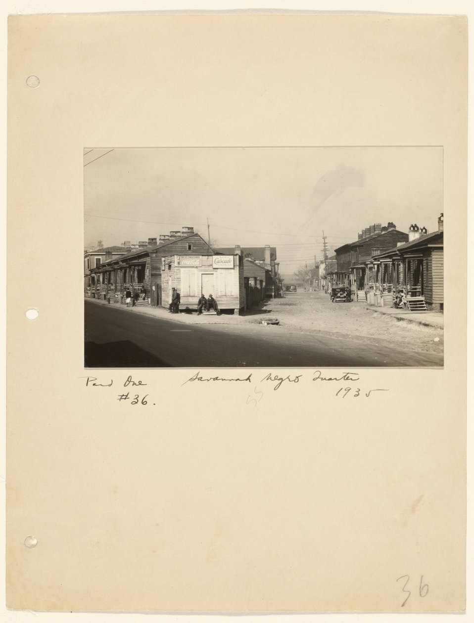Savannah Negro Quarter af Walker Evans