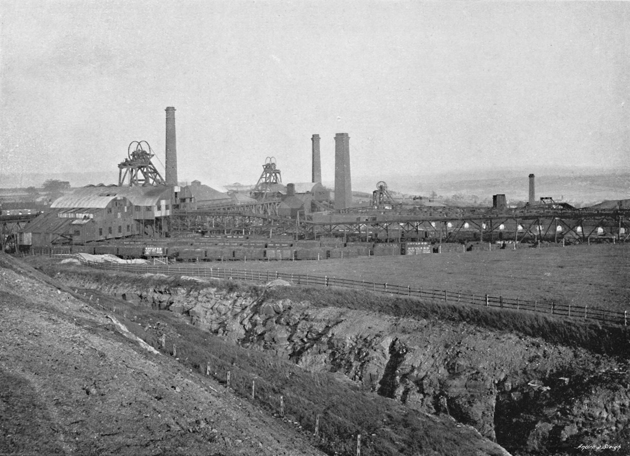 Hoyland Silkstone Collieries, Yorkshire, c1896 af Warner Gothard