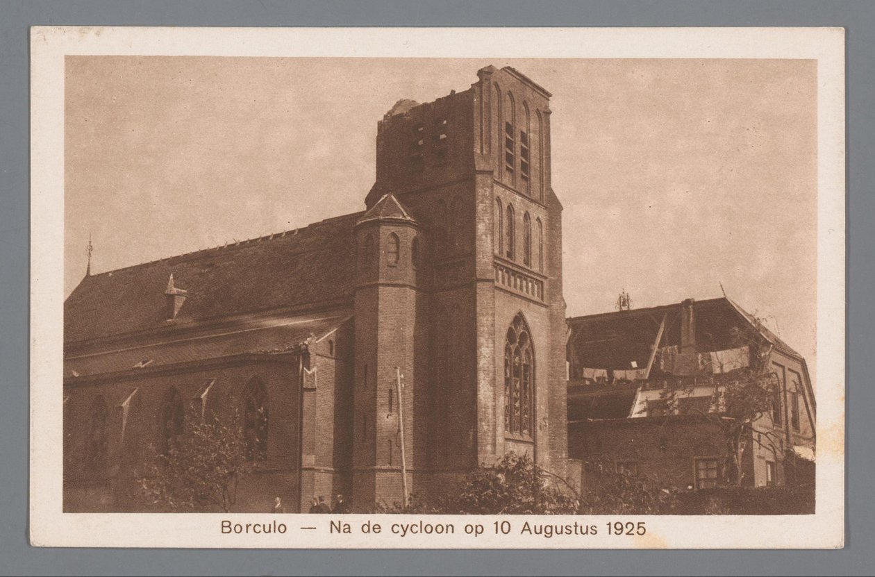 Borculo -- Efter cyklonen den 10. august 1925 af Weenenk and Snel