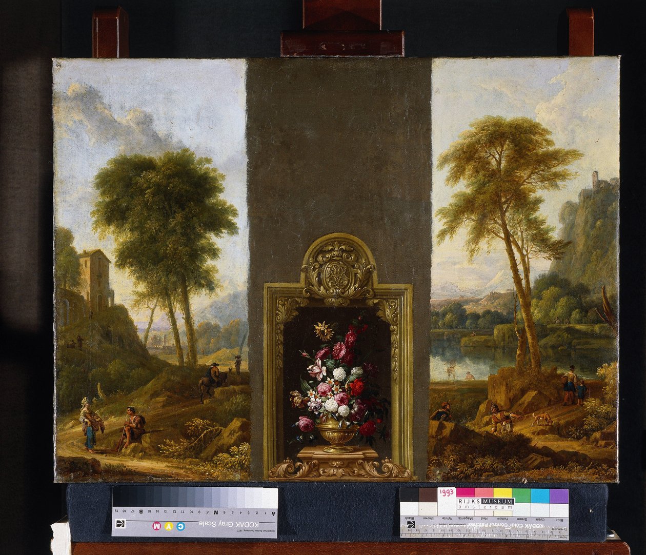 Blomsterstilleben i ramme med monogram af Willem Hendrik Wilhelmus van Royen (attributed to)