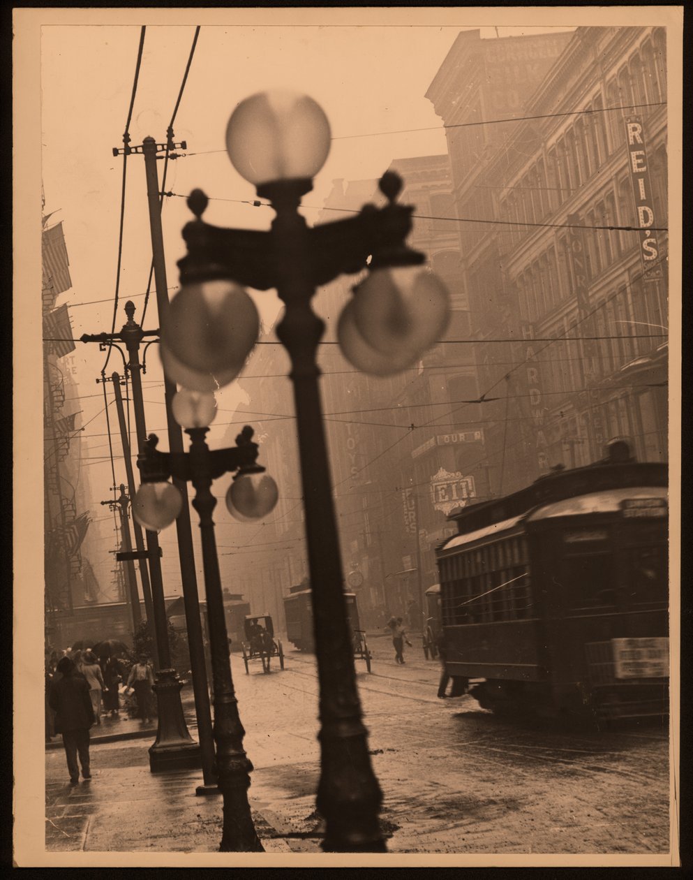 400 Broadway af William G. Swekosky