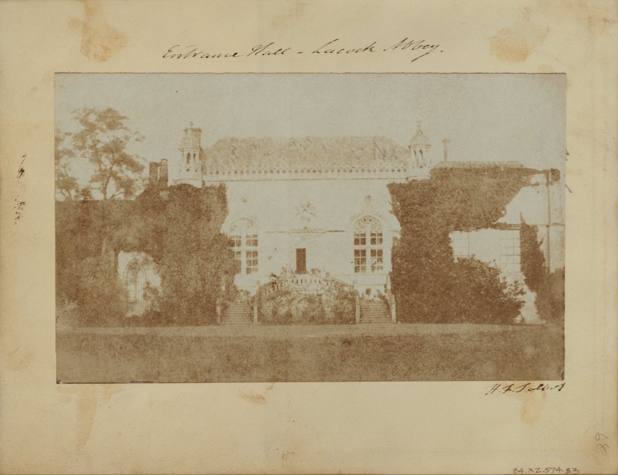 Lacock Abbey, Vestfronten. af William Henry Fox Talbot