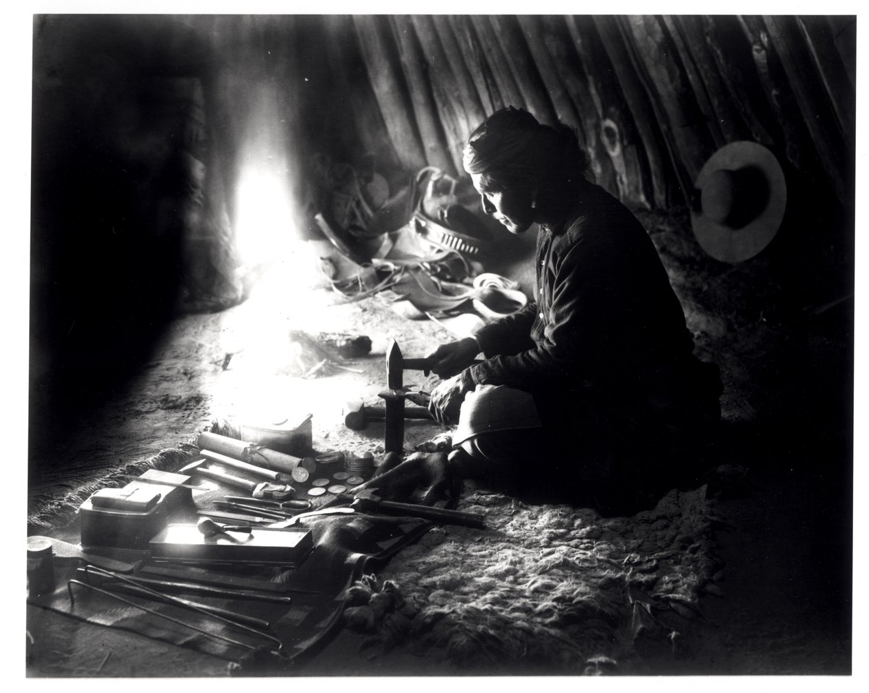 Navajo sølvsmed, ca. 1915 af William Carpenter