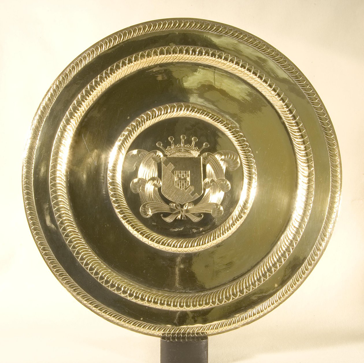 Charles II Salver til fods af William (attr. to) Normal