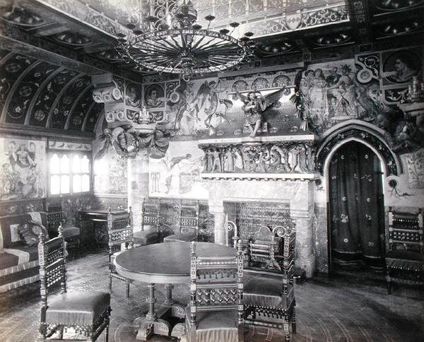 Spisestue i William Burges