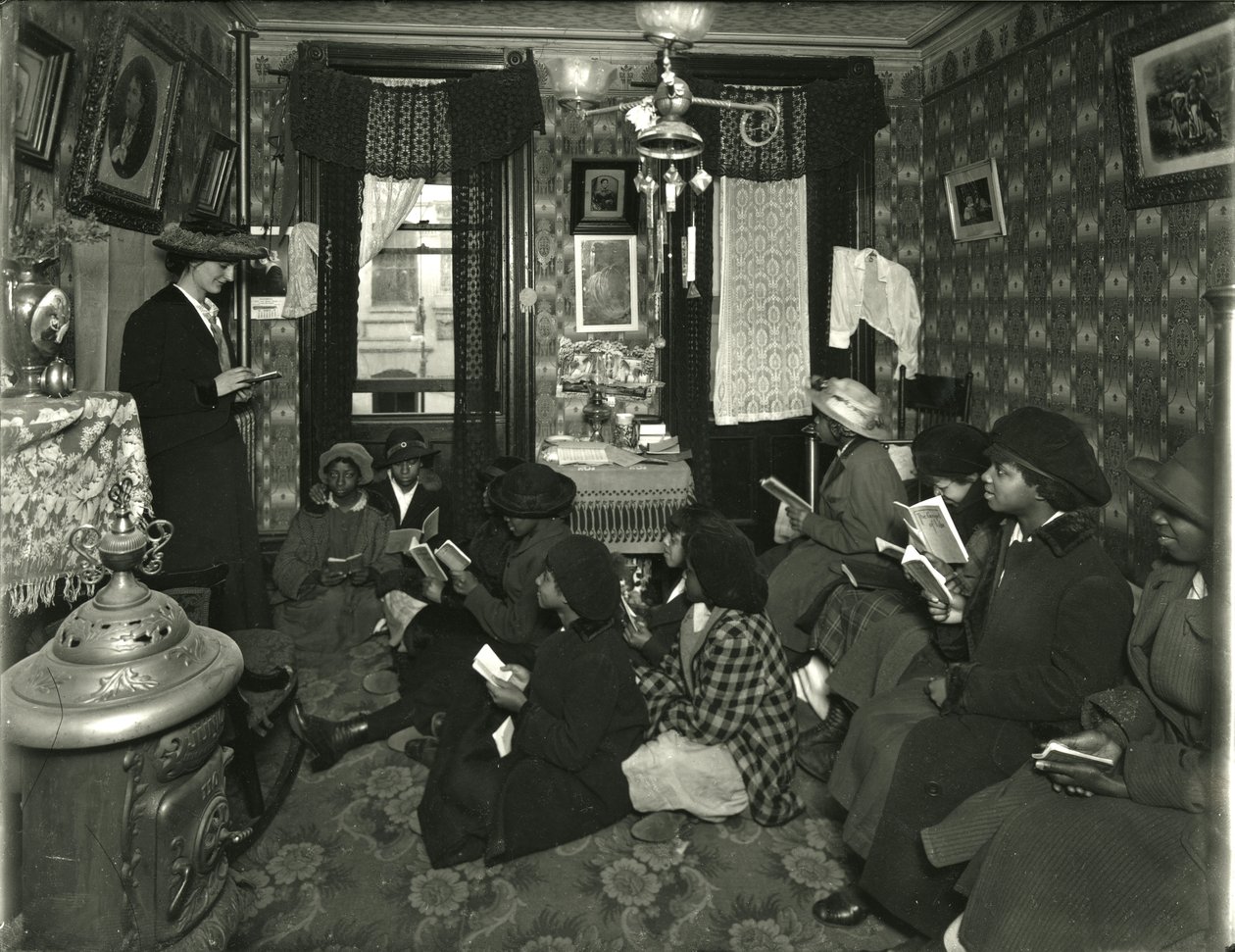 Evangelistic Committee, Mrs. Williams, 136 W. 99th Street, Miss Broad Teaches, 1916 af William Davis Hassler
