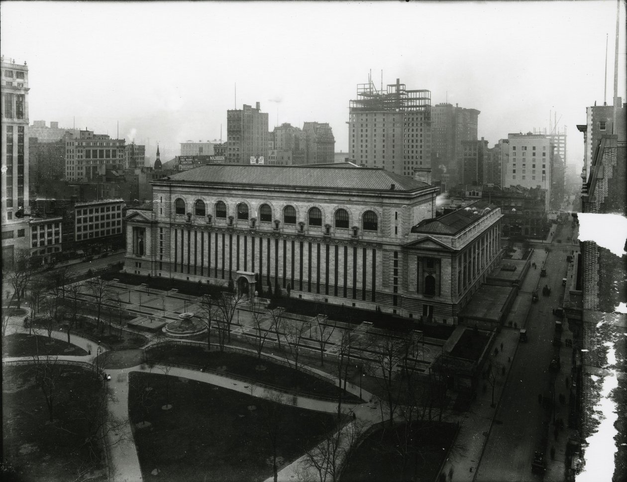 New York Public Library og Bryant Park, ca. 1910-21 af William Davis Hassler