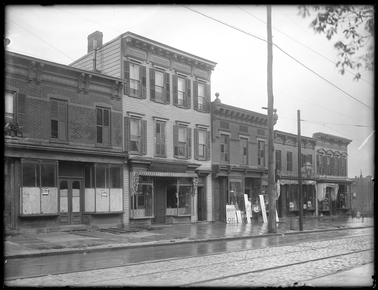 Uidentificeret filial af Queens Borough Public Library, New York, ca. 1910 af William Davis Hassler
