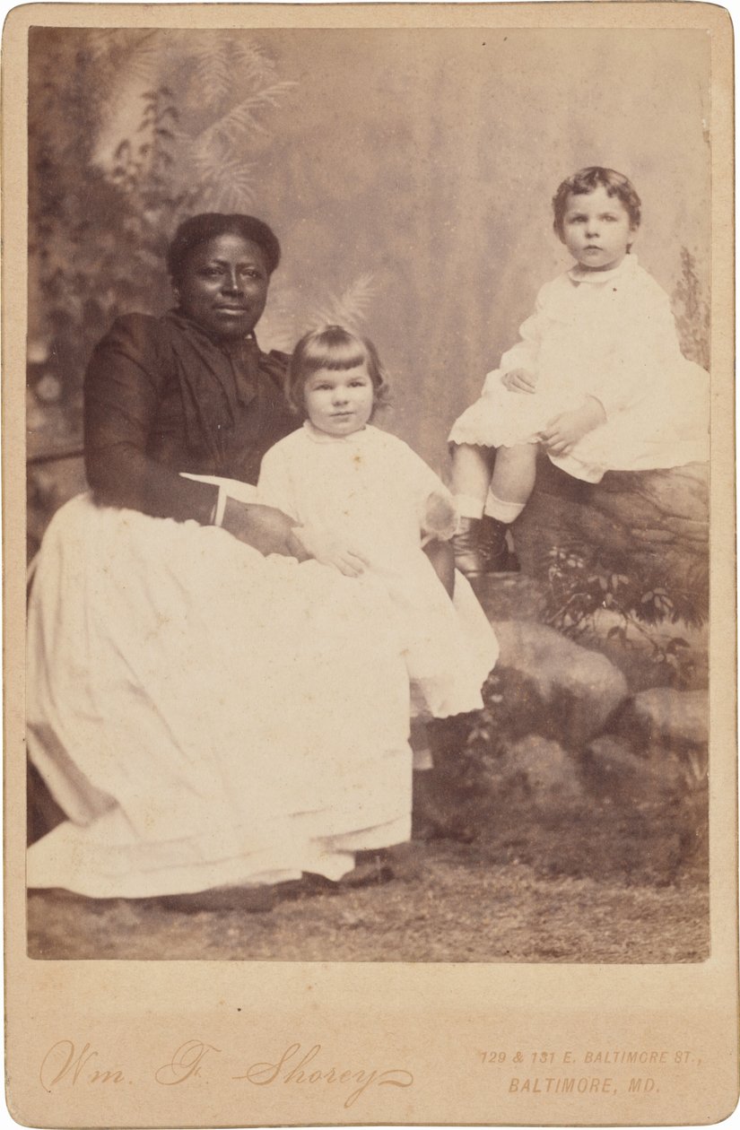 Portræt af en kvinde og børn,ca. 1890 (foto) af William F. Shorey