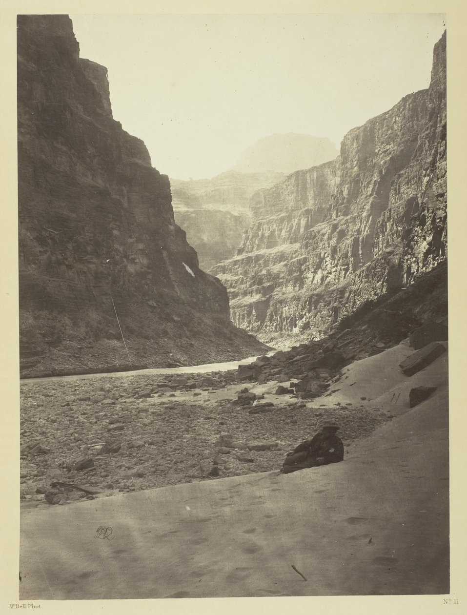 Grand Cañon i Colorado River, mundingen af Kanab Wash, set mod vest af William H. Bell