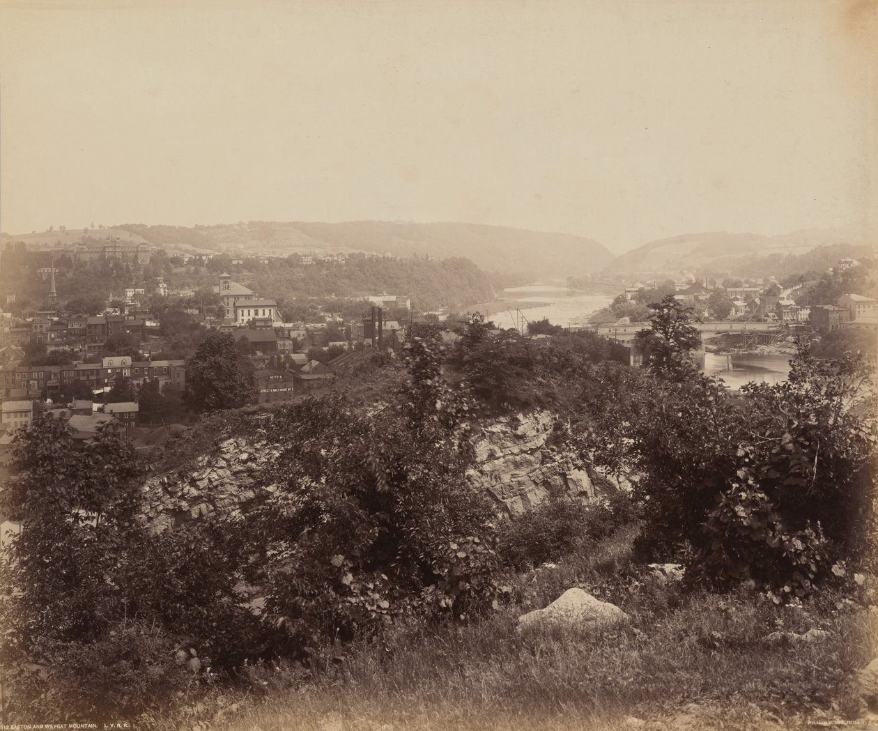 Easton, fra Weygat Mountain af William H. Rau
