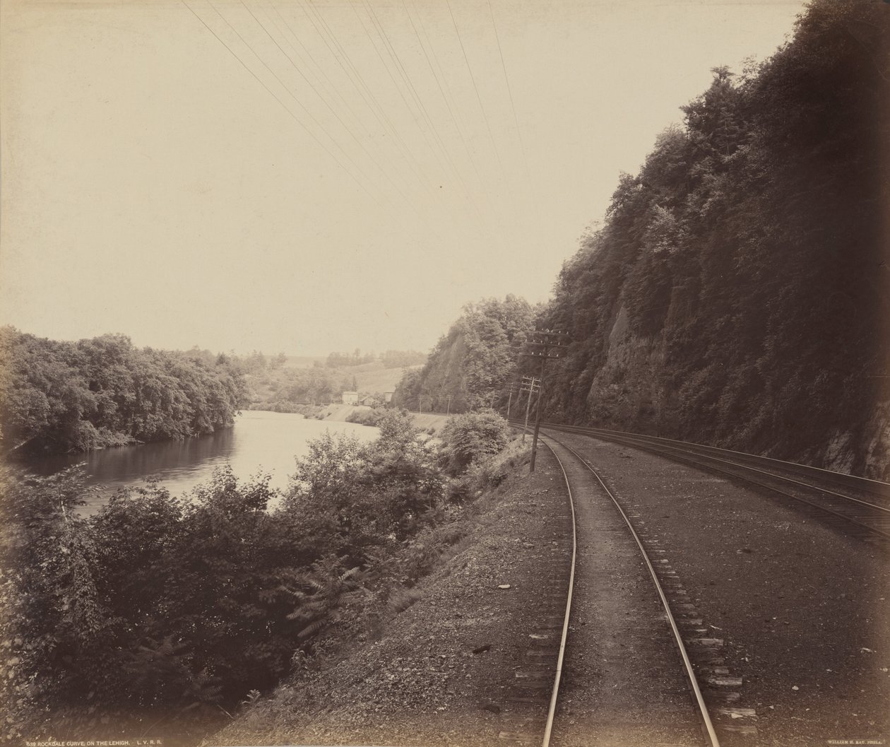 Rockdale Curve, On the Lehigh af William H. Rau