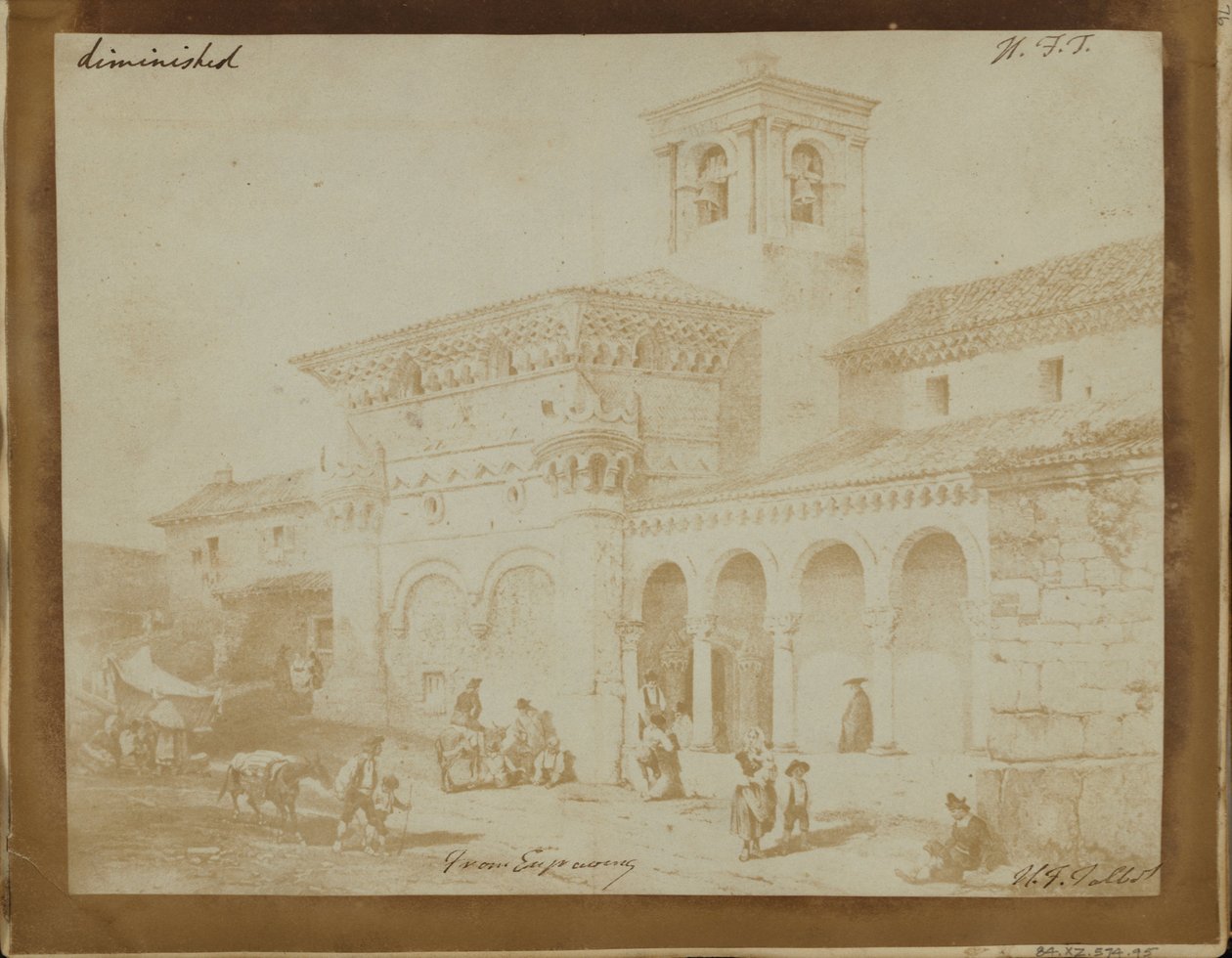 Formindsket kopi af en gravering af en maurisk kirke af William Henry Fox Talbot