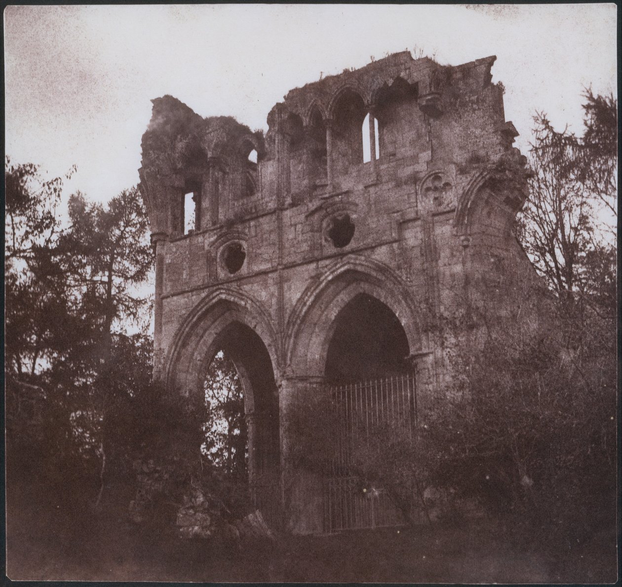 Sir Walter Scotts grav i Dryburgh Abbey af William Henry Fox Talbot