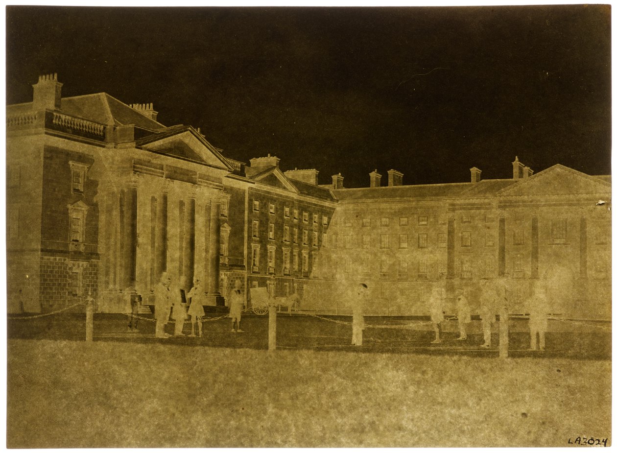 Trinity College, Dublin af William Henry Fox Talbot