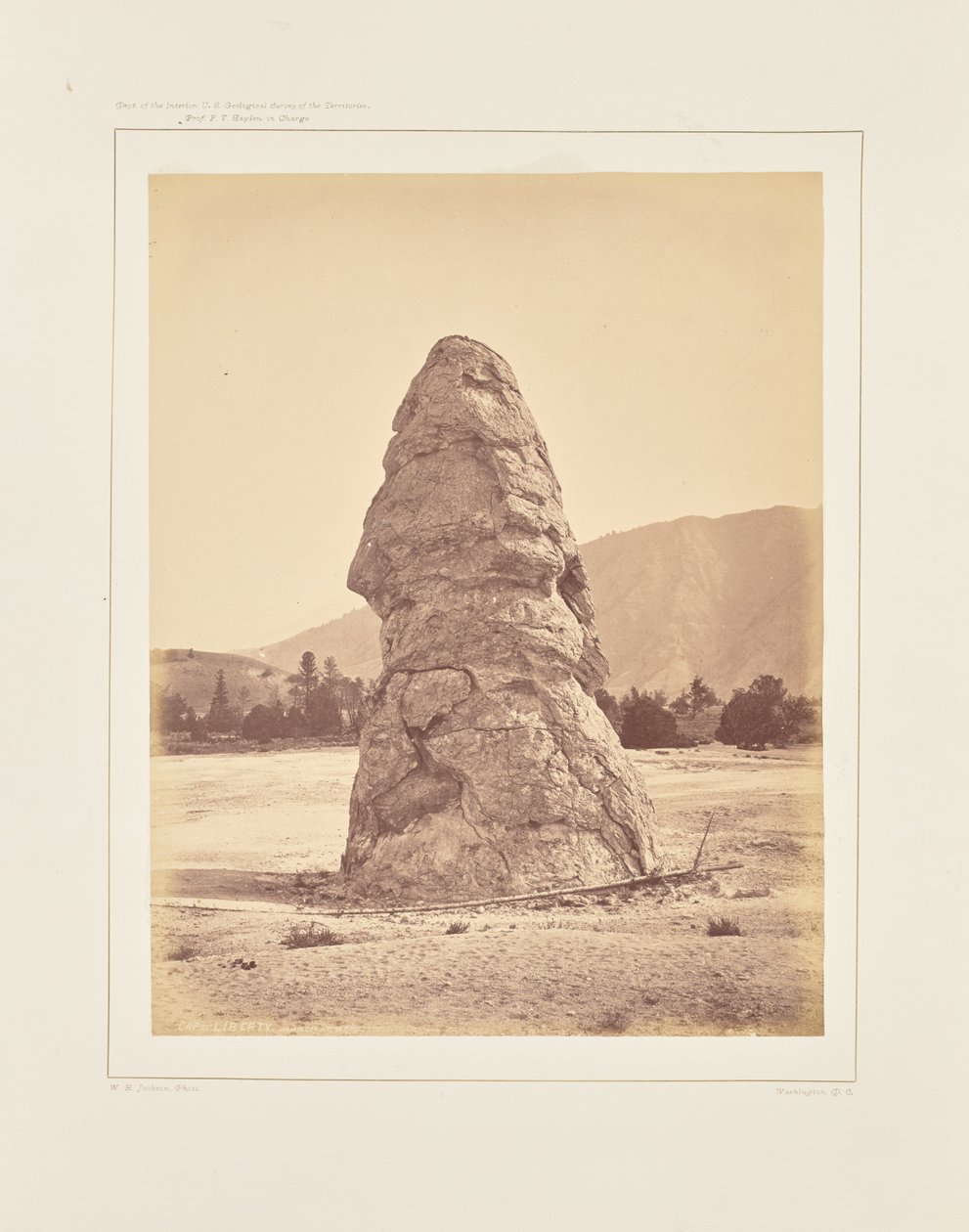 Frihedens kasket, Mammoth Hot Springs af William Henry Jackson