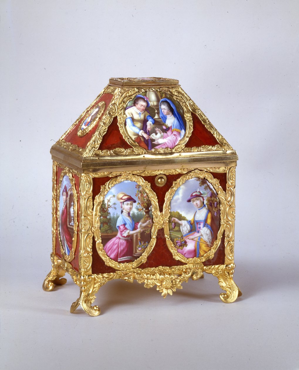 George III kiste indeholdende et randur som James Cox, ca. 1770 (forgyldt metal, emalje & verre-eglomise) (se også 741846) af William Hopkins Craft