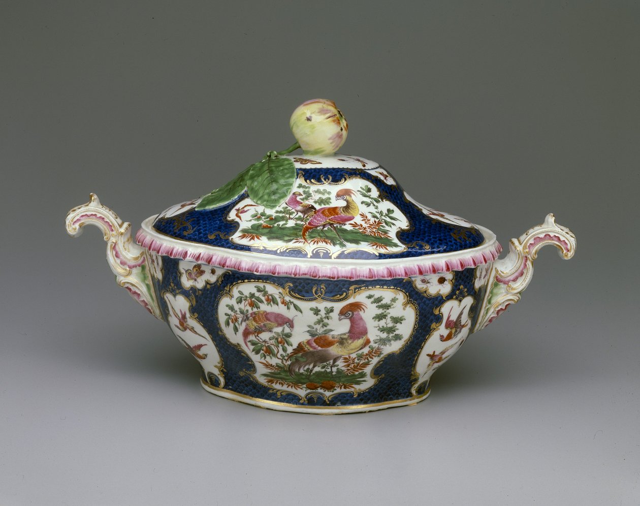Tureen, c.1780dani af Worcester Porcelain Manufactory