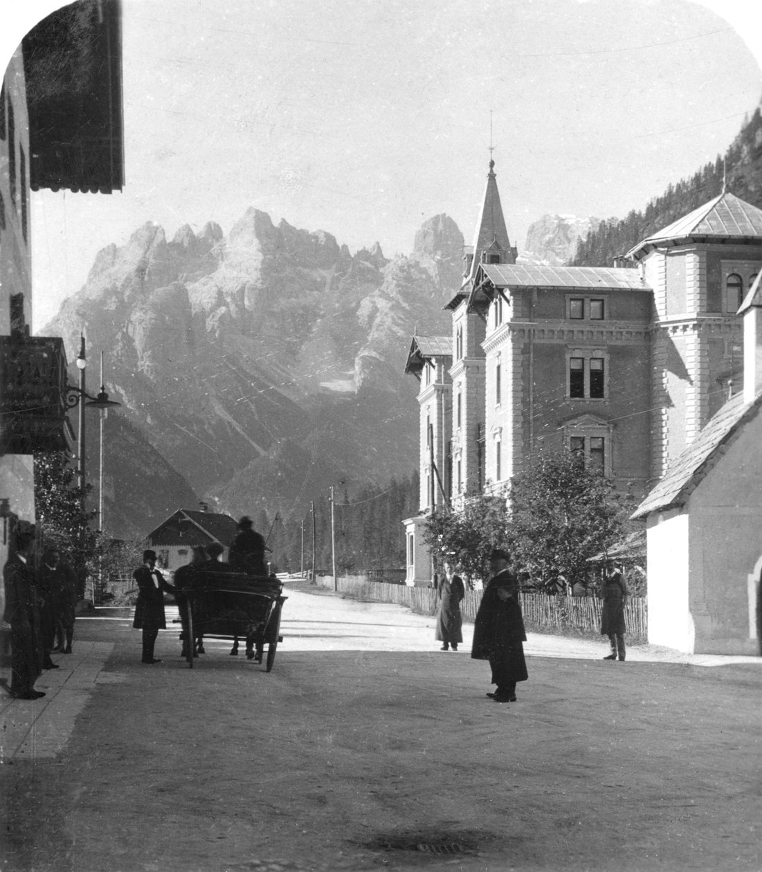 Landro og Monte Cristallo, Tyrol, Italien, omkring 1900-tallet. af Wurthle and Sons