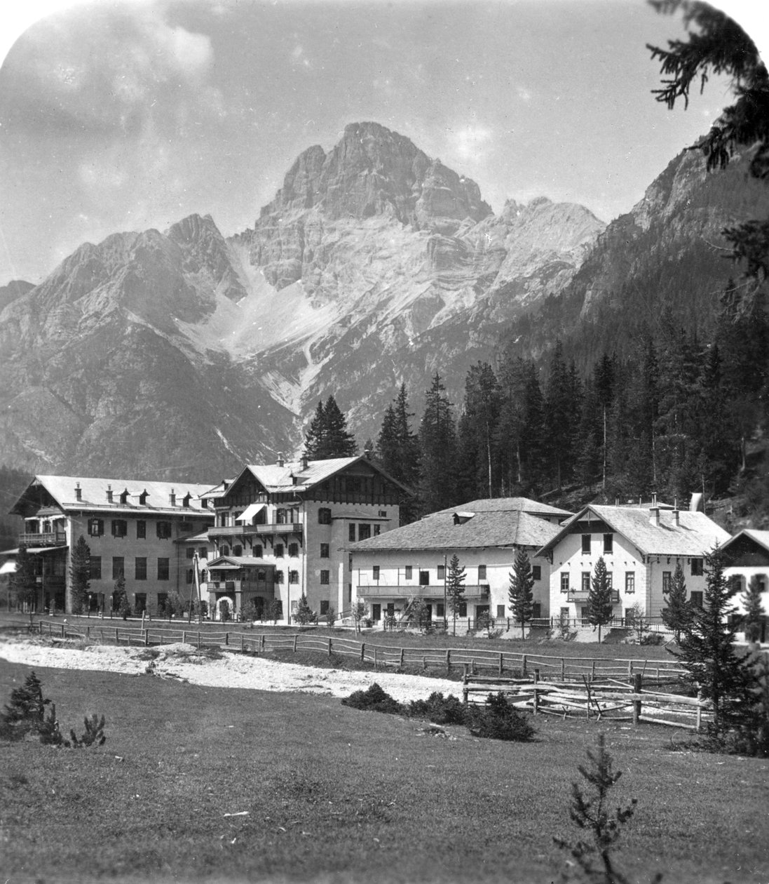 Schluderbach og Croda Pass Croda Rosa, Tyrol, Østrig, ca. 1900-tallet. af Wurthle and Sons