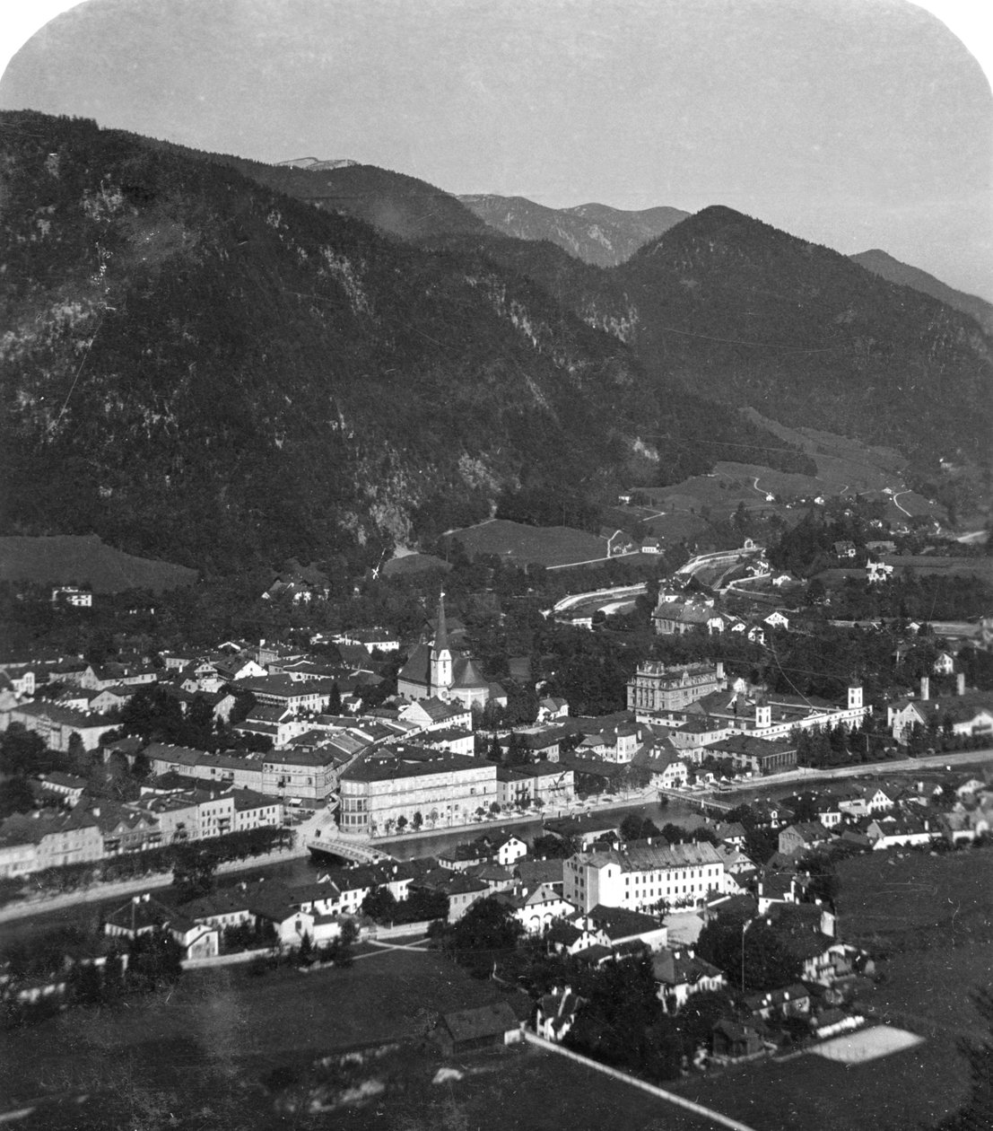 Trauntal-dalen, nær Bad Ischl, Salzkammergut, Østrig, omkring 1900-tallet. af Wurthle and Sons