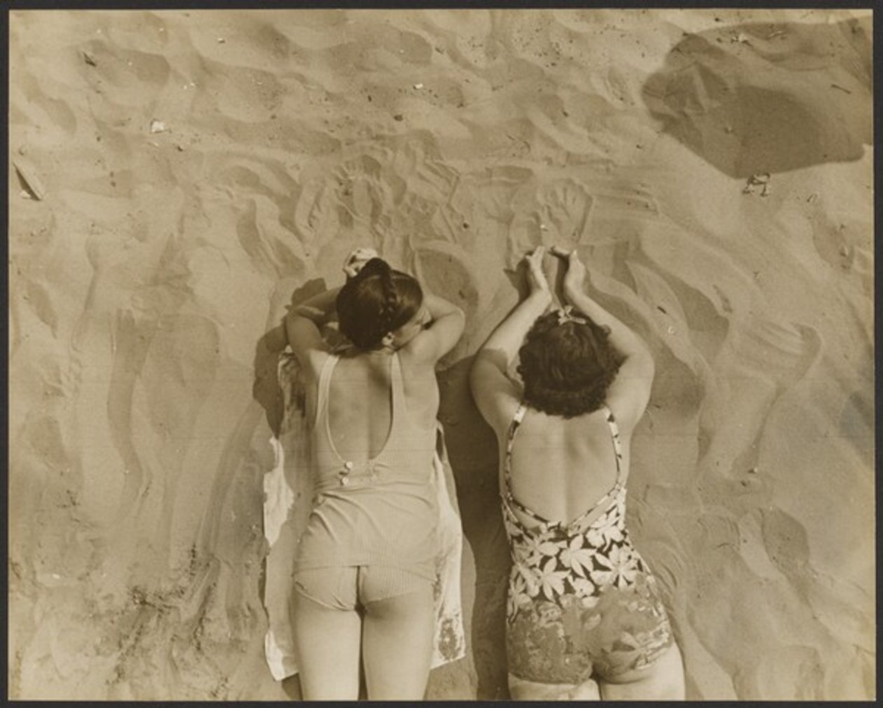 [Coney Island] af Yasuo Kuniyoshi