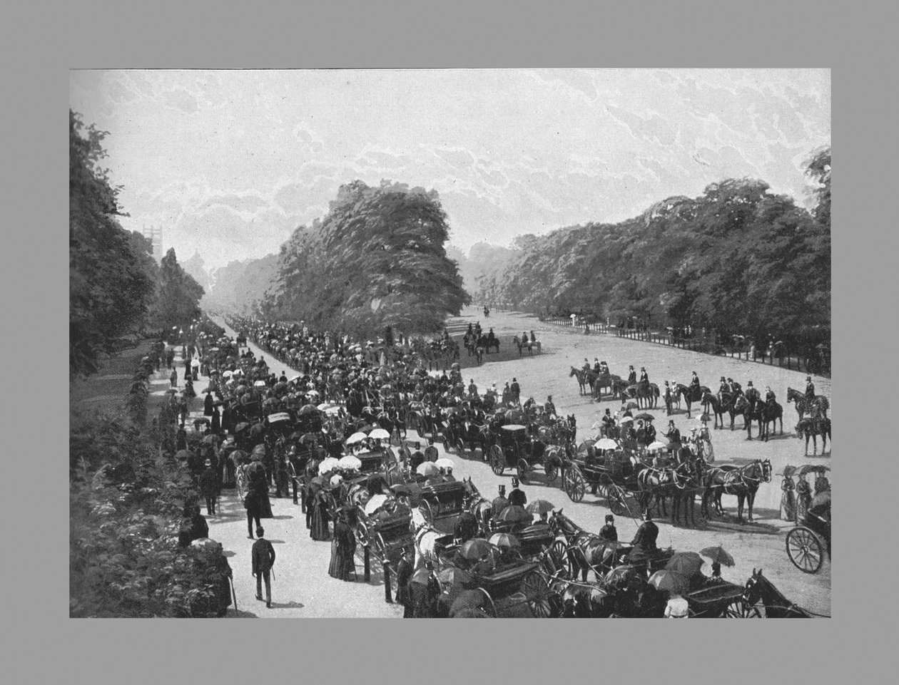 The Drive and Rotten Row, Hyde Park, c1900 af York and Son