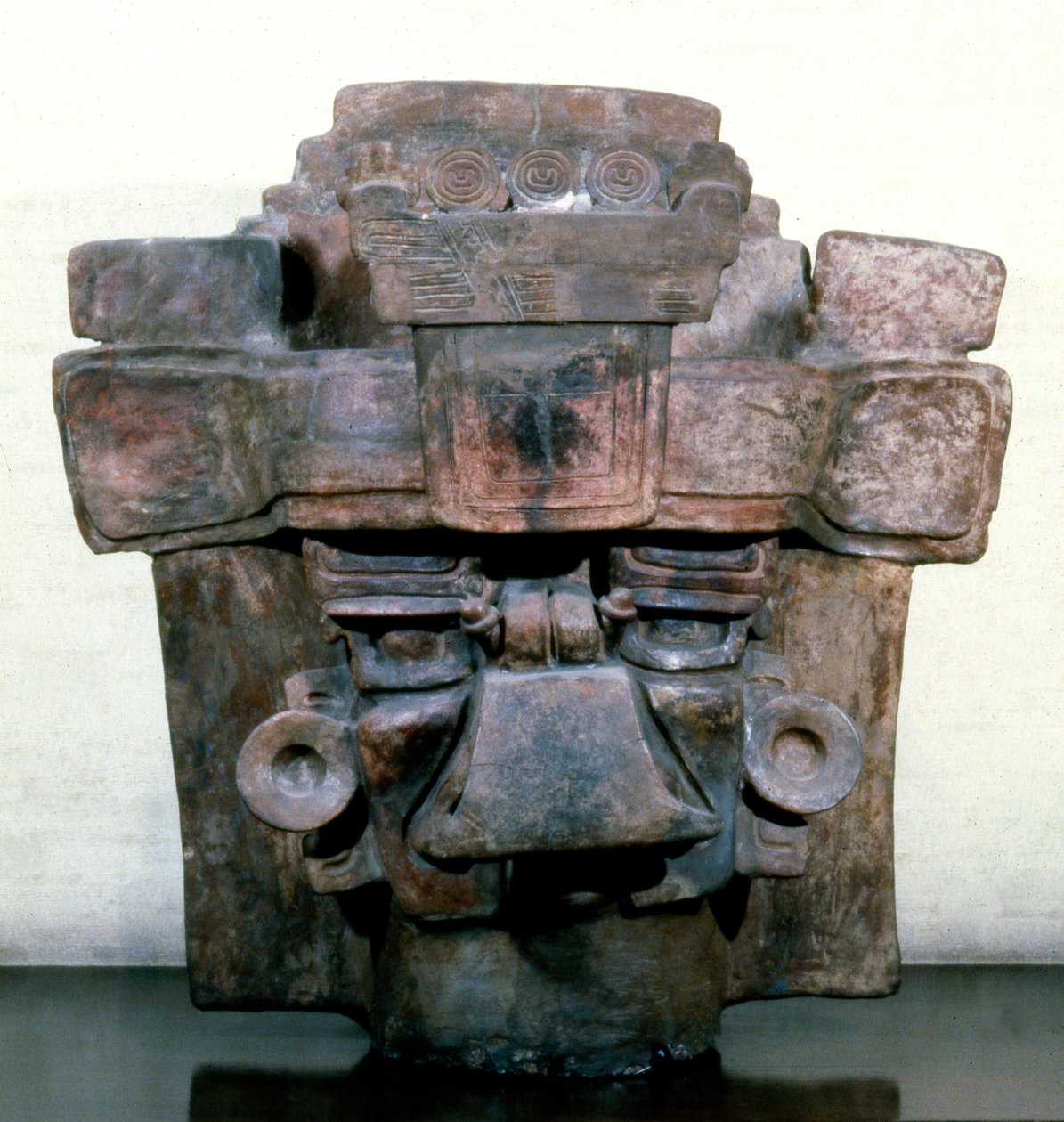Begravelsesurne fra Monte Alban, 100-200 e.Kr. (keramik) af Zapotec