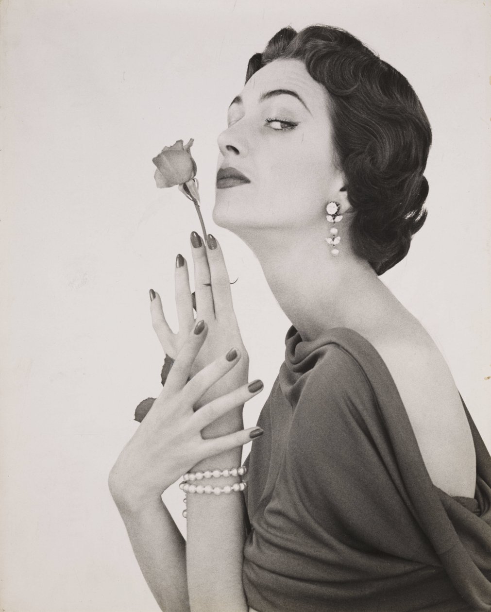 Kvinde med en rose, ca. 1960 af Zoltan Glass