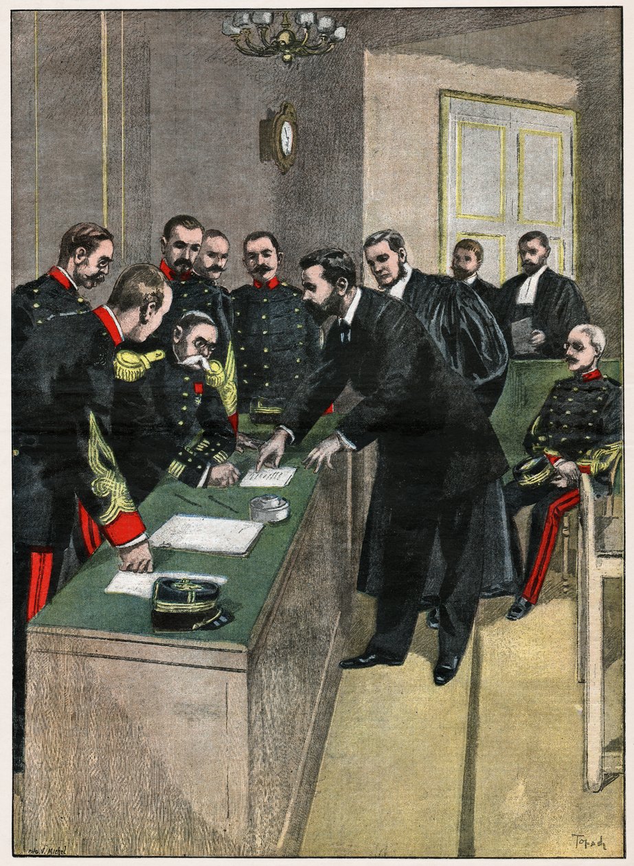 Alphonse Bertillon af . .