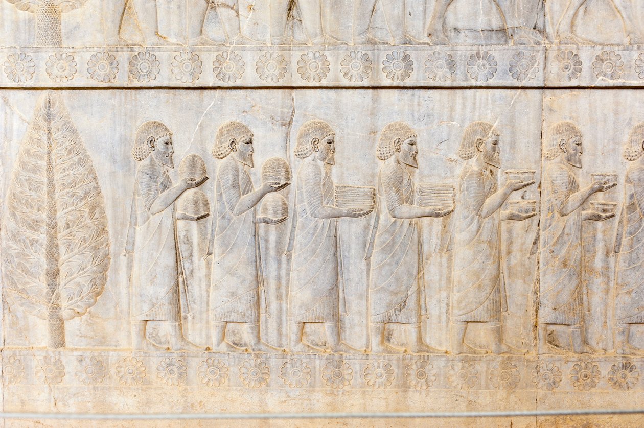 Gammelt relief af Achaemeniderne; delegation af ionerne; Apadana Palace; arkæologisk sted; gamle persiske by Persepolis; UNESCOs verdensarvssted; Fars-provinsen; Iran; Asien af Frederick (attr. to) Barnard