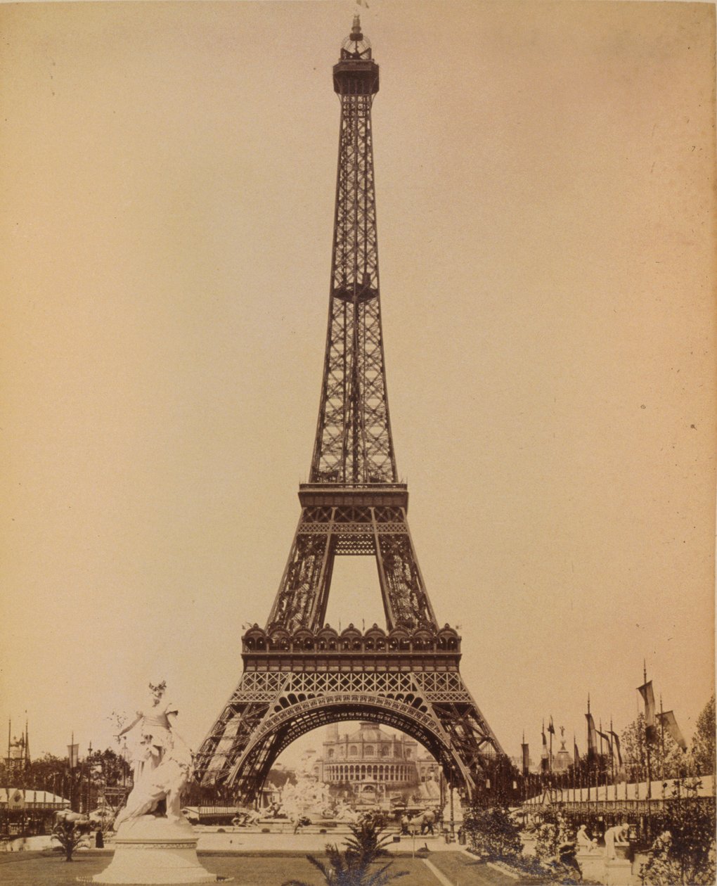 Eiffeltårnet, Paris udstilling af . .