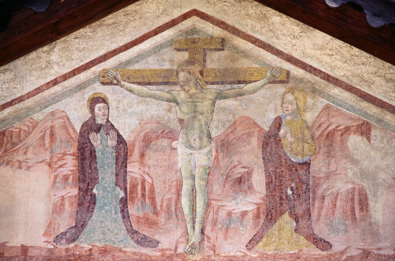 Fresko med korsfæstelse i tympanon i Sankt Antonius-kirken, Romeno, Trentino-Alto Adige, Italien af William Walcutt