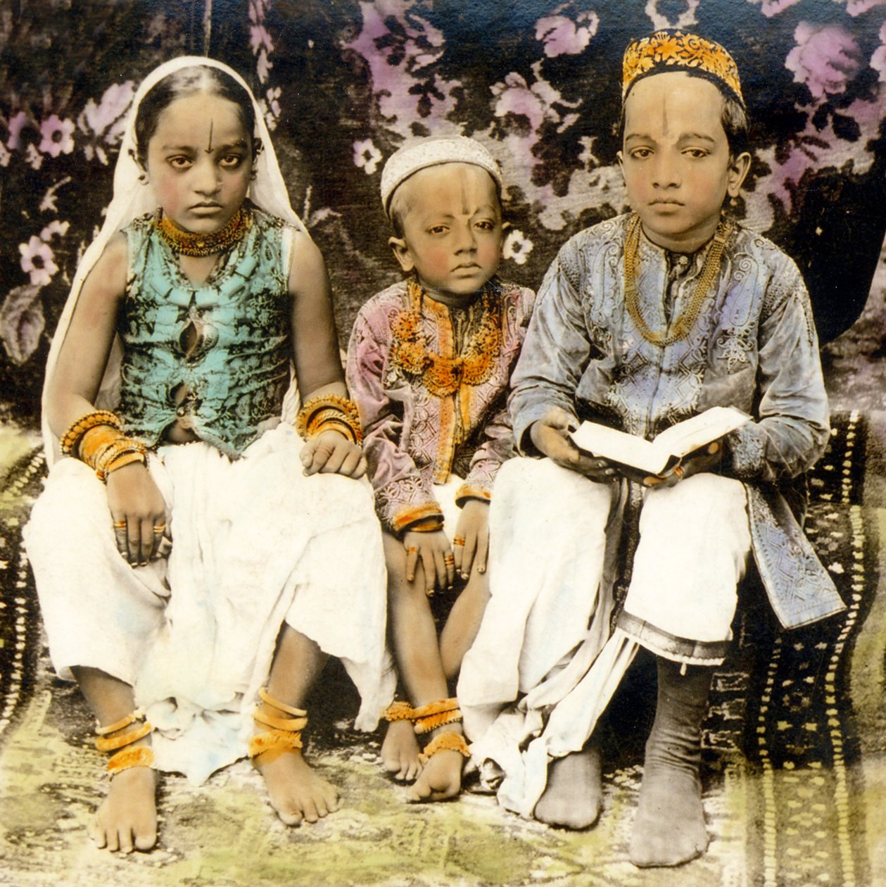 Hindubørn af en høj kaste, Bombay, Indien 1922 (foto) af Frederick (attr. to) Barnard