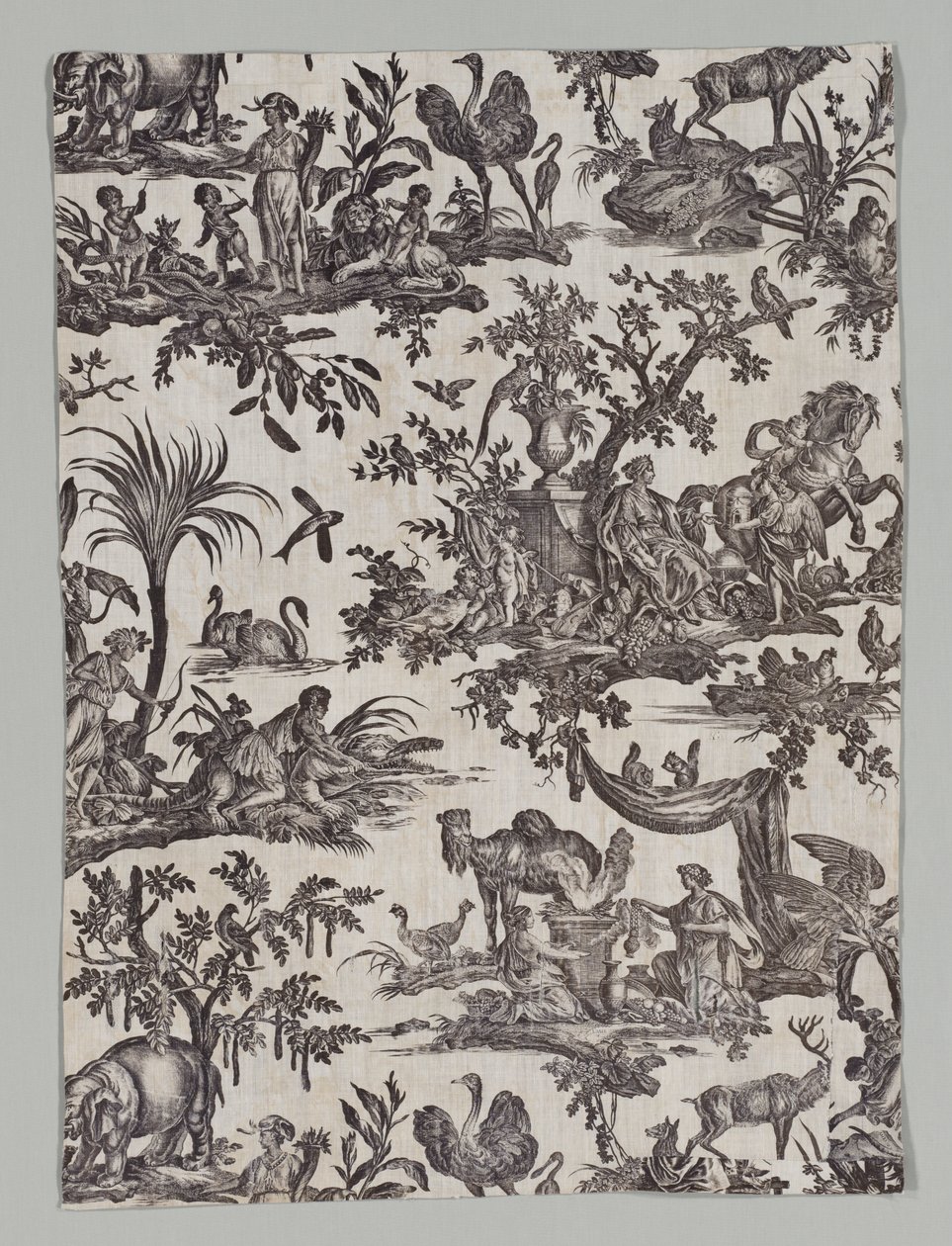Fragment af kobbertrykt bomuld med "Les quatres parties du monde" design af firm of Christophe Philippe Oberkampf
