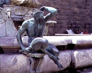 The Fountain of Neptun, detalje af en satyr af Giambologna