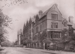 Manchester: Dalton Hall (s/h foto) af (after) English photographer