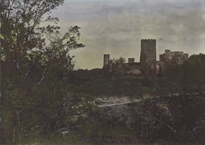 Chateaubrun (farvet foto) af (after) French Photographer