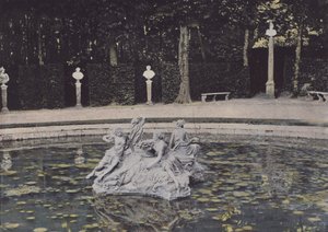 Nymfernes dam (farvet foto) af (after) French Photographer